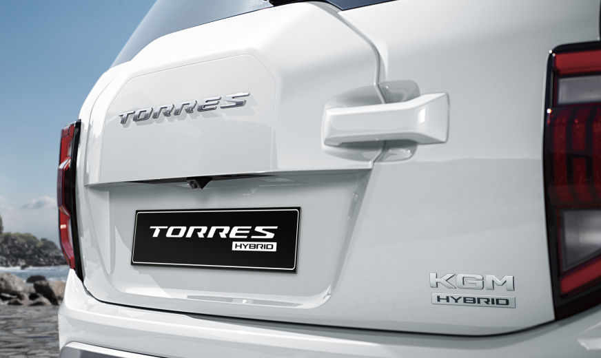 KGM Torres hybrid